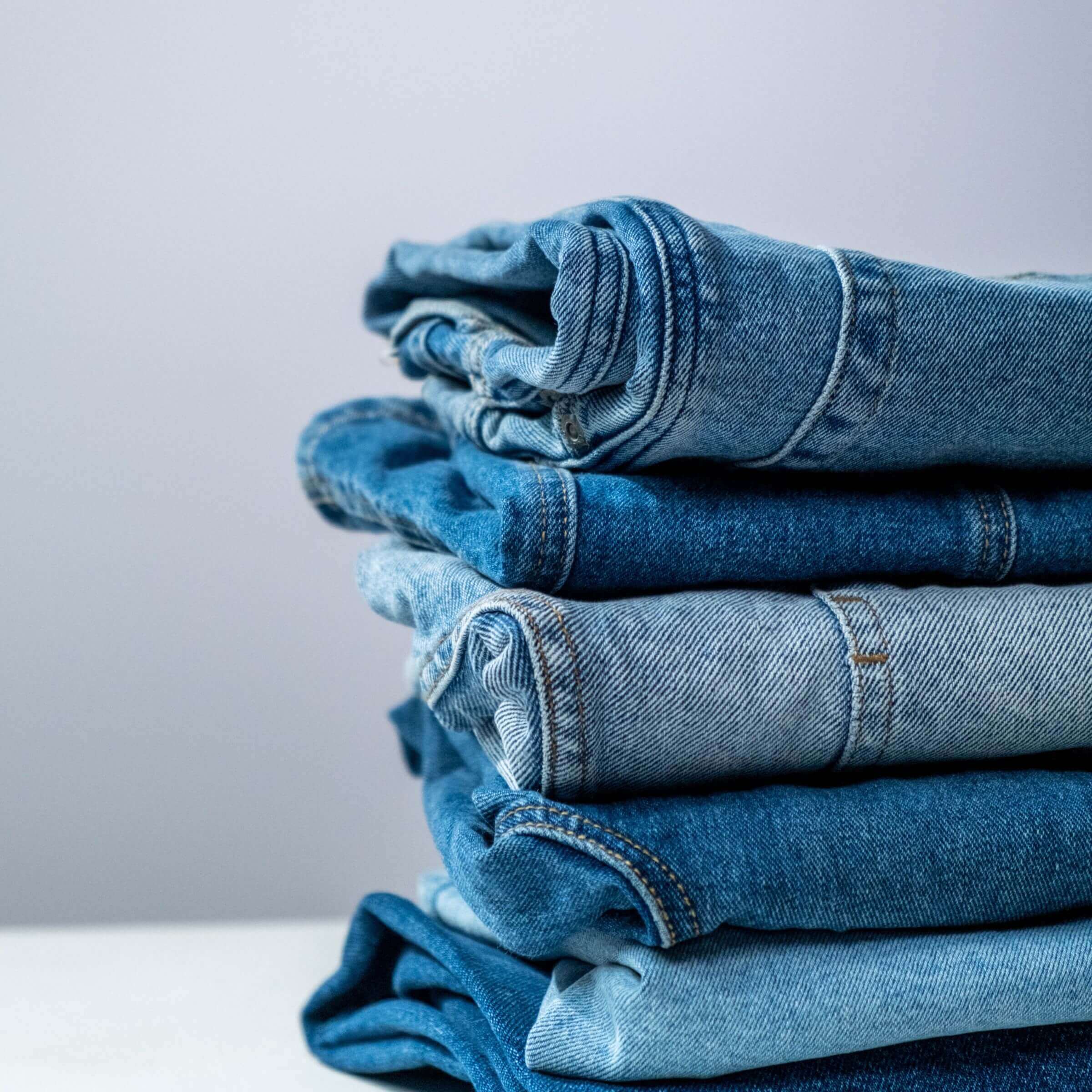 Pourquoi le jean est indémodable ?