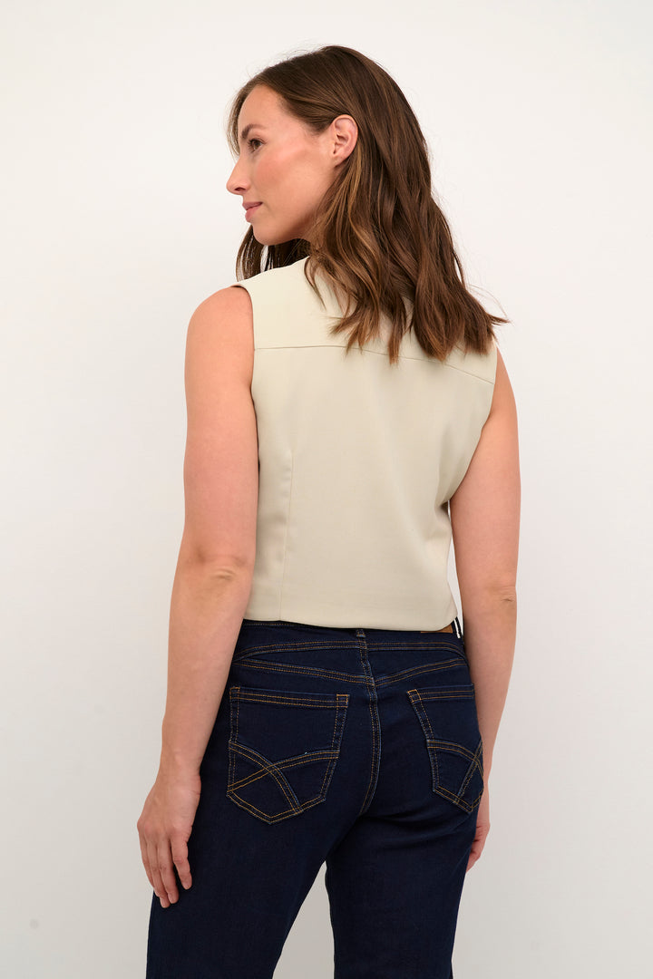 Cocamia sleeveless jacket