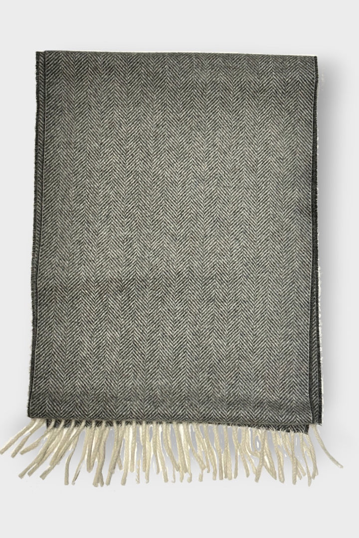 Herringbone cashmere scarf