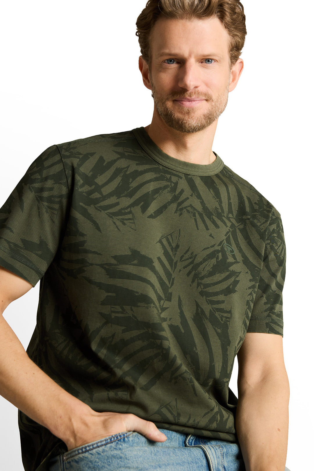 T-shirt with a tone-on-tone tropical print