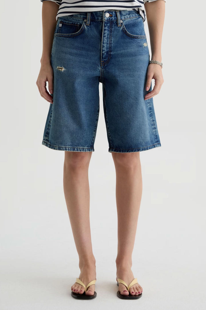 Thalia Denim Bermuda Shorts in Fit Casual Style
