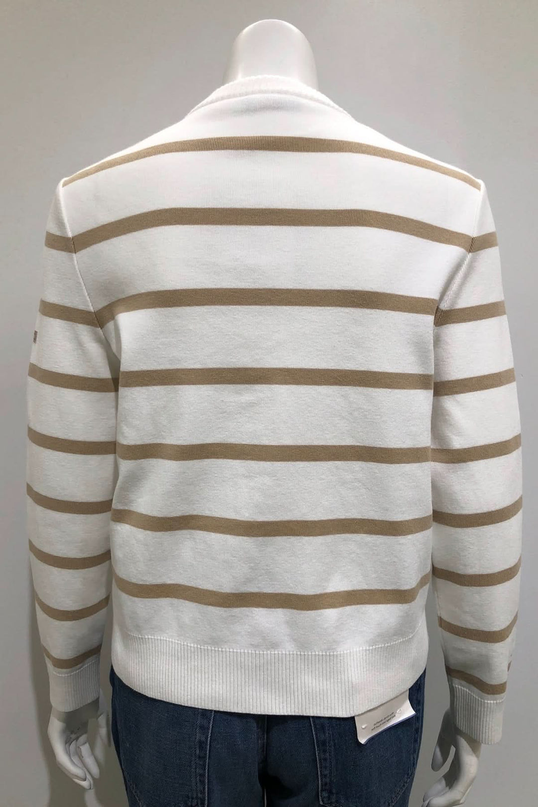 Vue arrière du cardigan à rayures boutonné PERPIGNAN, style féminin, maille douce, col arrondi, manches longues, fermeture boutonnée.