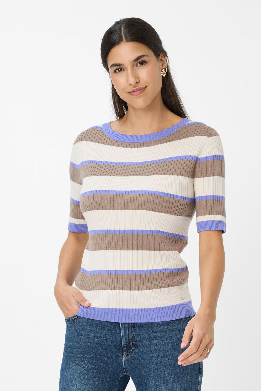 Short-sleeved sweater