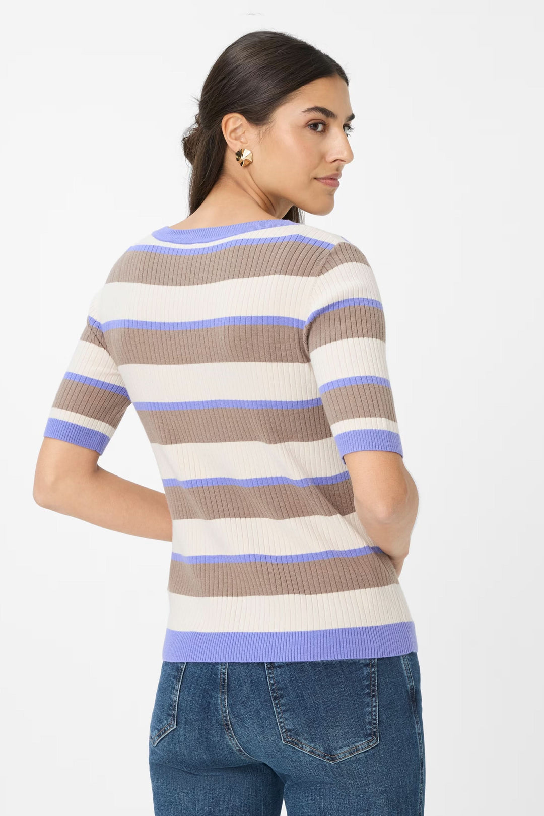 Short-sleeved sweater