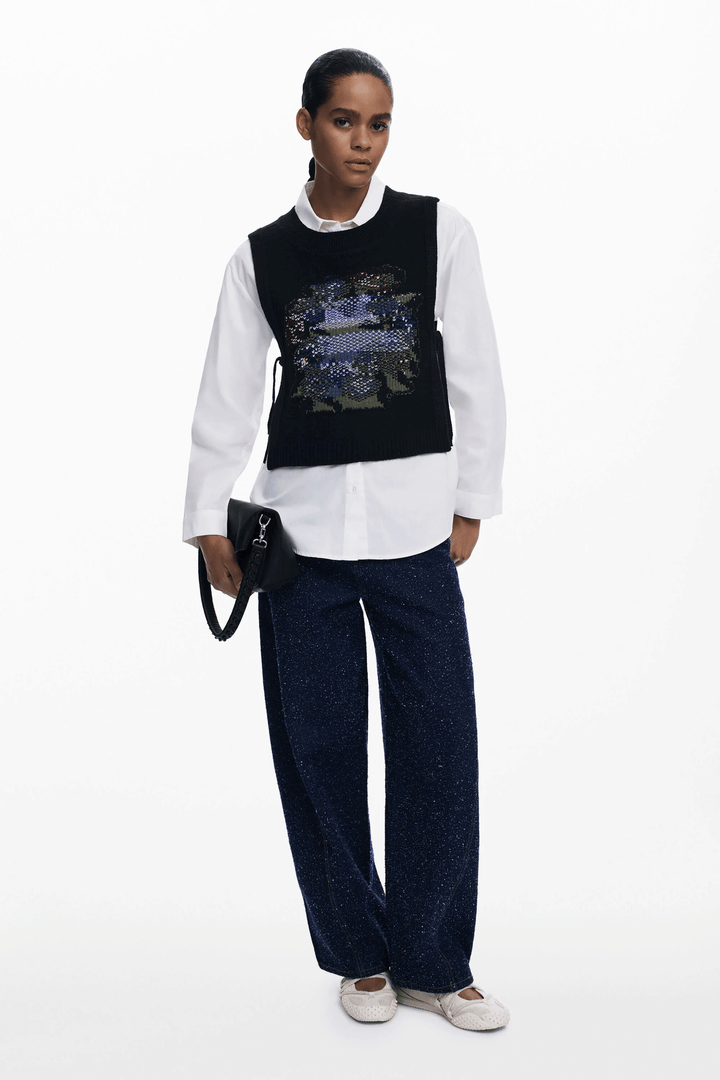 Chemise 2 en 1 avec chandail sans manches intégré pour un look moderne et sophistiqué
