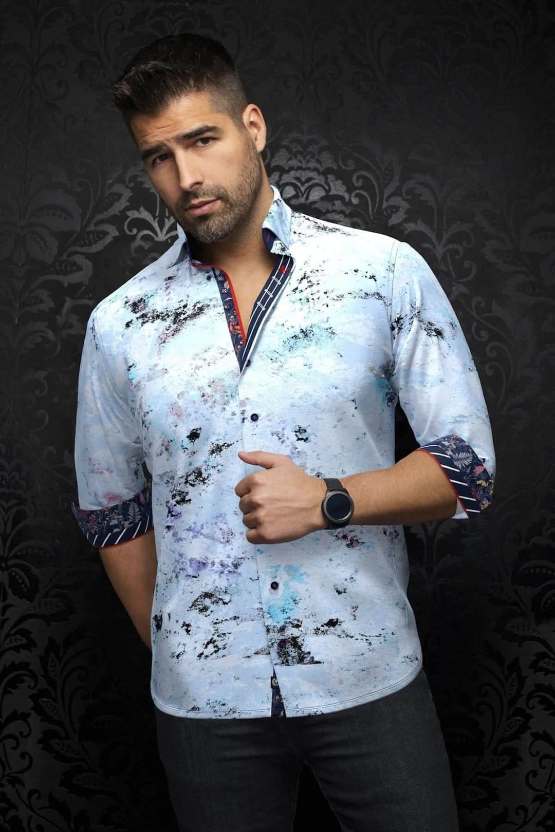 Chemise Magnani à motif abstrait, col classique avec intérieur contrastant, look élégant et artistique.