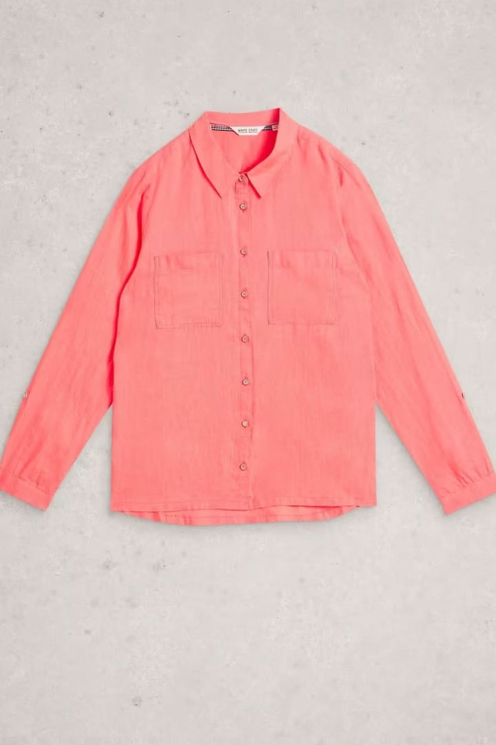 Chemise en lin Sophie, légère et fluide, avec col classique et manches longues, ajustable pour un look casual ou soigné.