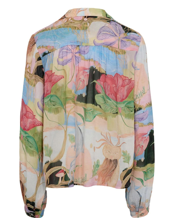 Chemise fluide imprimée à manches longues avec design artistique floral.