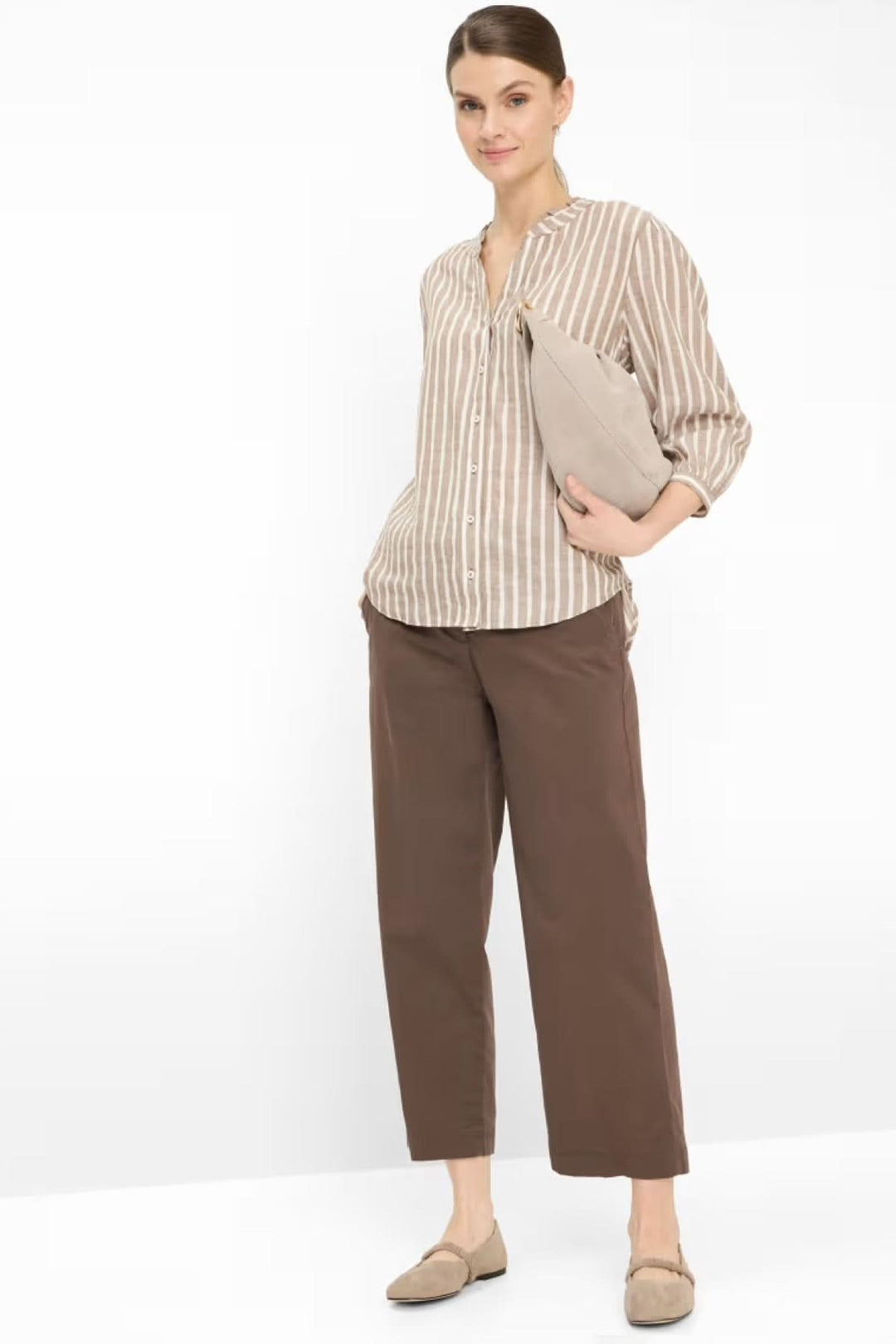Chemise rayée VIOLET fluide avec manches trois-quarts, parfaite pour une tenue décontractée et élégante.