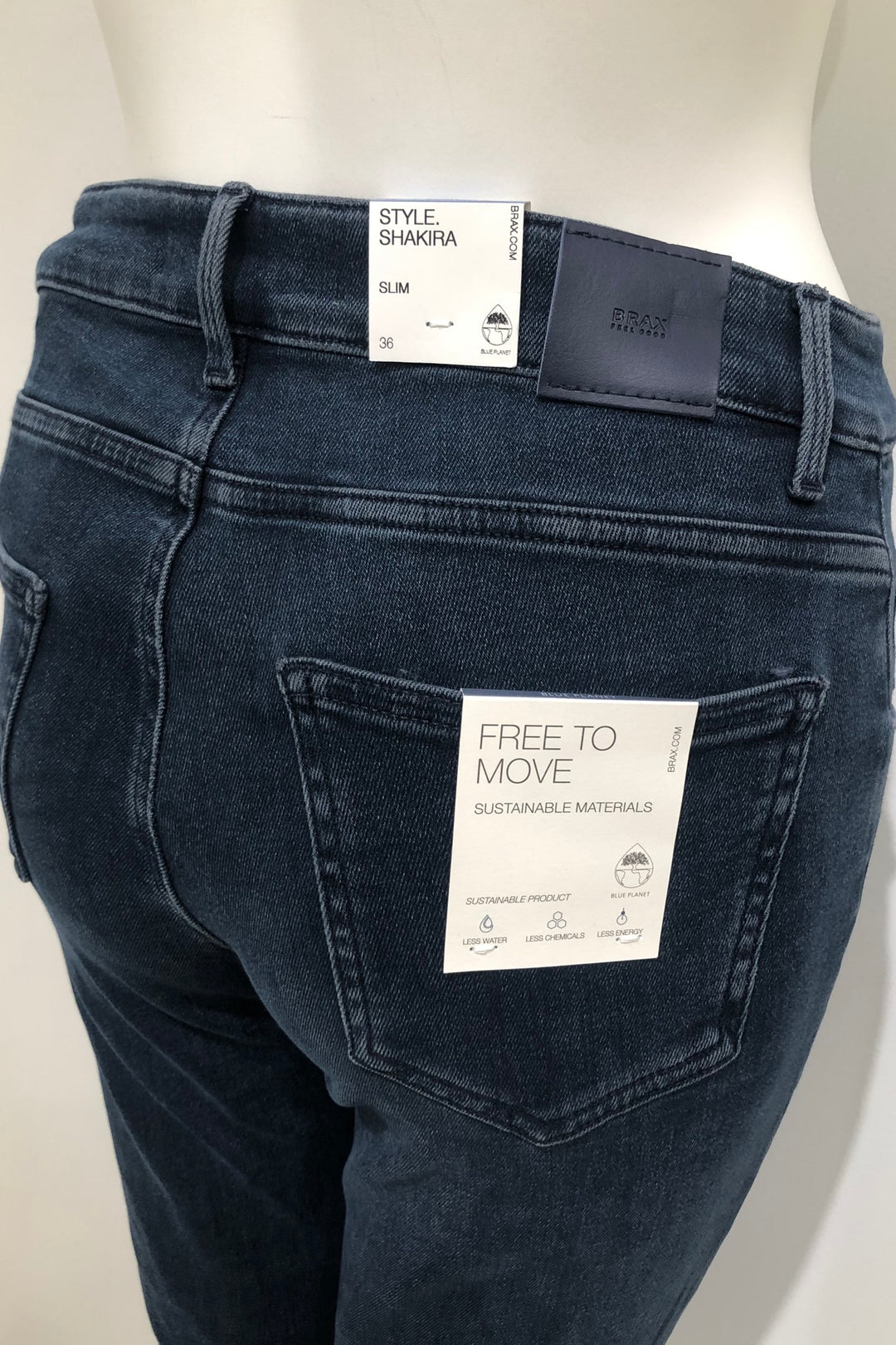 Shakira Classic Jeans