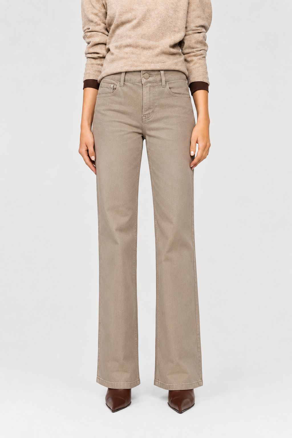 Straight-cut jeans