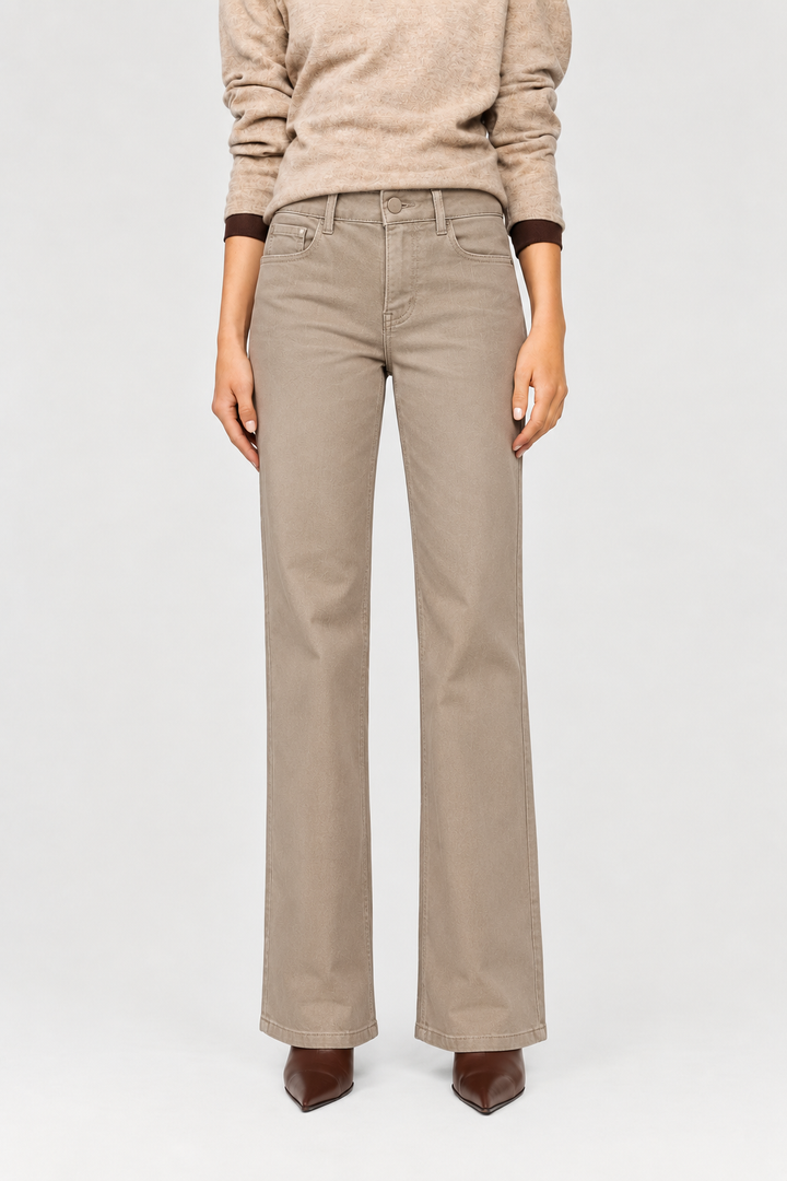Straight-cut jeans