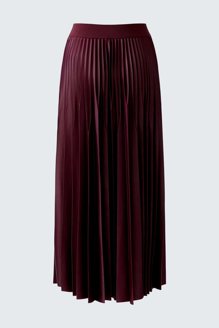 Long pleated skirt