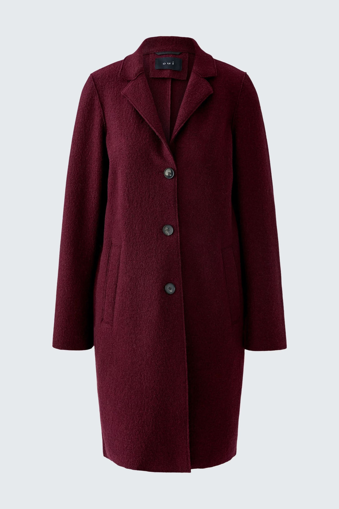 Manteau Mayson droit rouge bordeaux, élégant, coupe longue et structurée, parfait pour l'hiver.