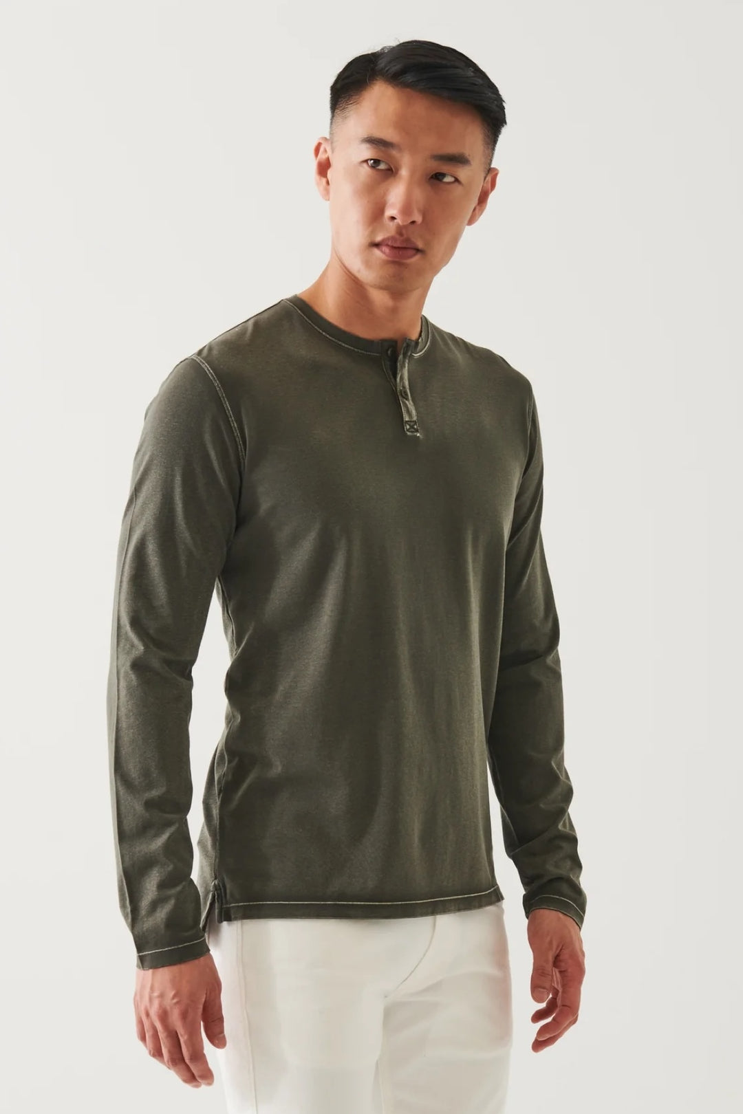 Henley en coton stretch vintage wash