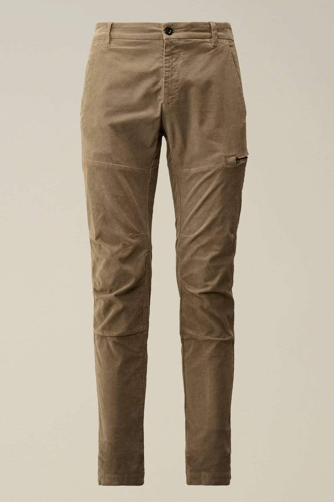 Pantalon ergonomique en velours côtelé, couleur beige, avec poches et fermeture zippée, pour un look stylé.
