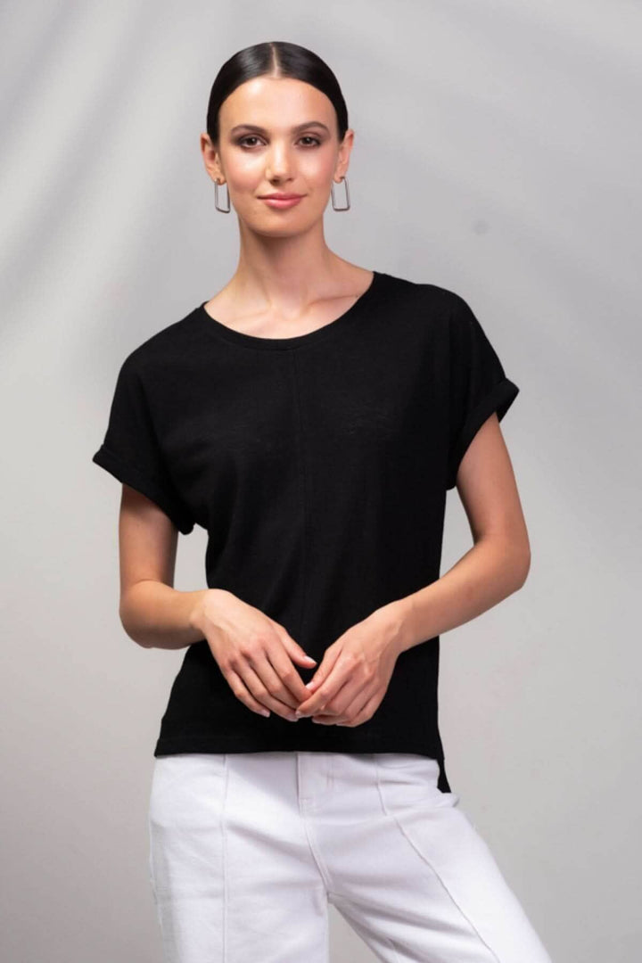 T-shirt noir à encolure ronde, lignes de couture à l&