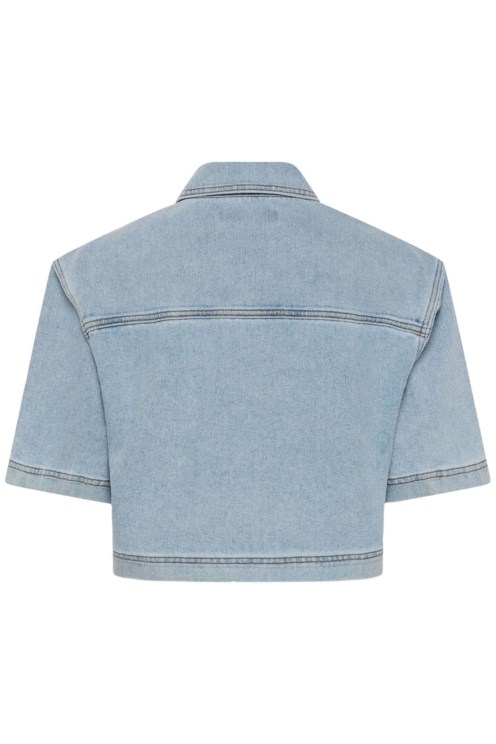 Veste courte en denim à manches courtes avec col classique et fermeture boutonnée, vue arrière montrant la silhouette structurée.