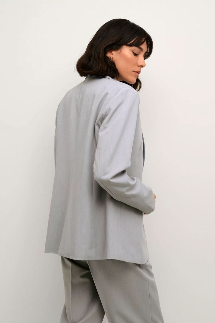 Veston à coupe droite structuré et élégant en gris pour une allure professionnelle et moderne, vue arrière d&