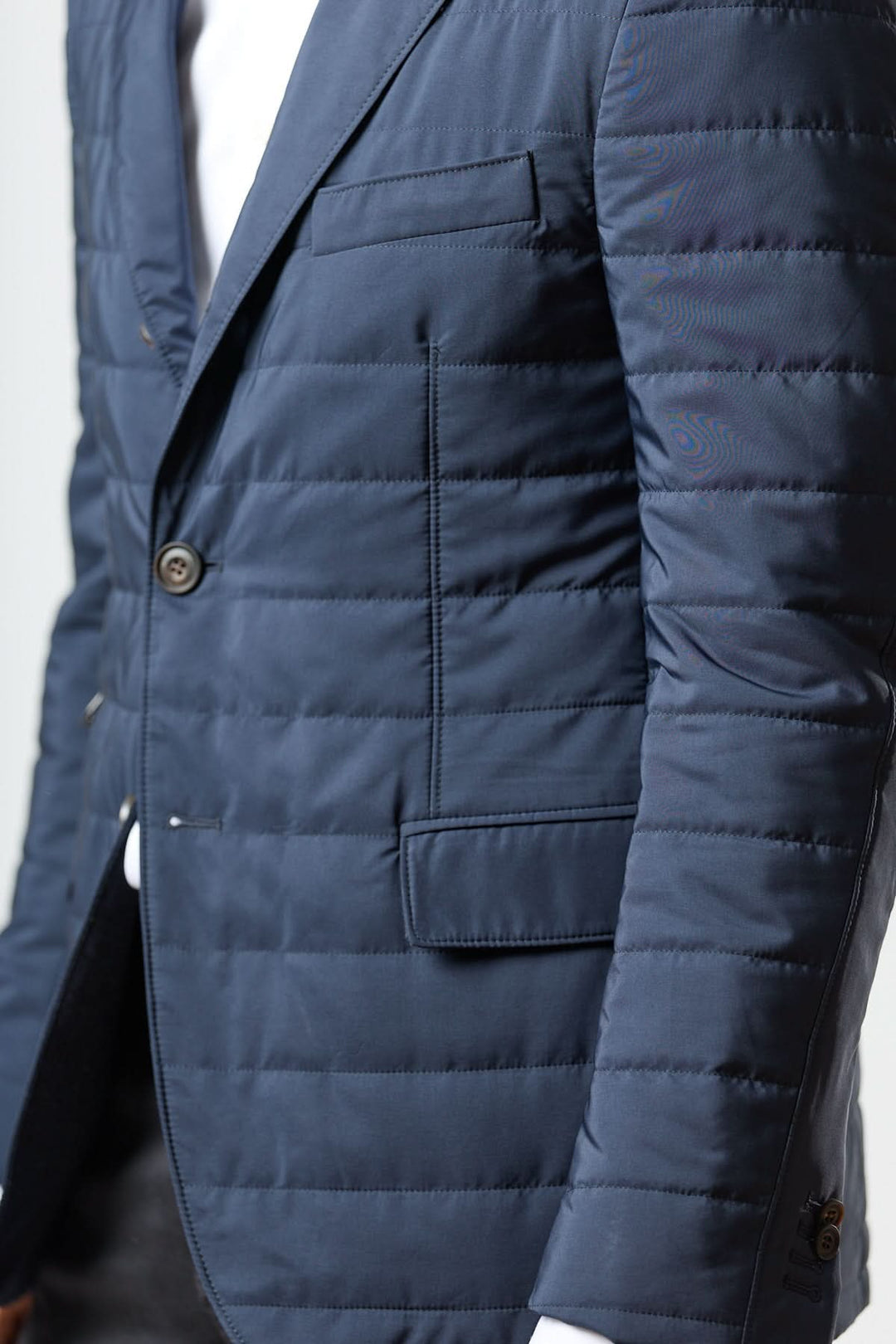 Quilted jacket with removable collar