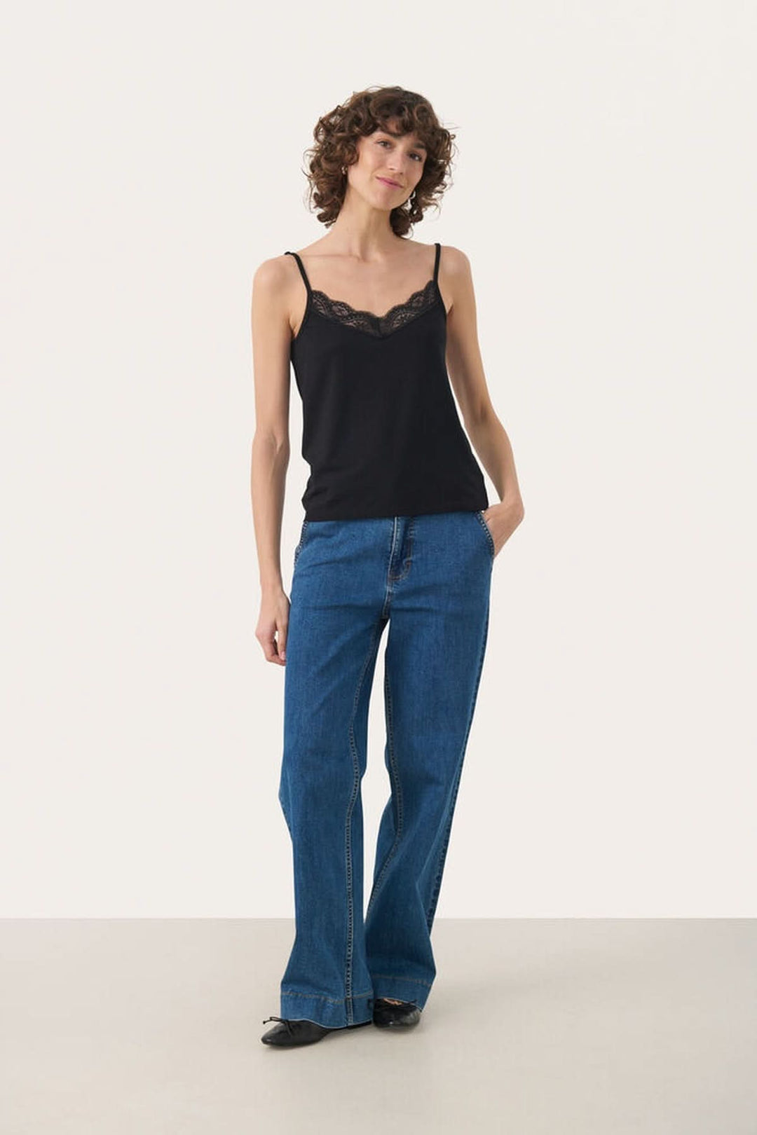 Nataliene camisole with thin straps 