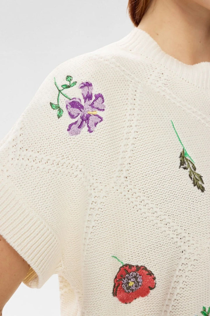 Short-sleeved embroidered knit sweater