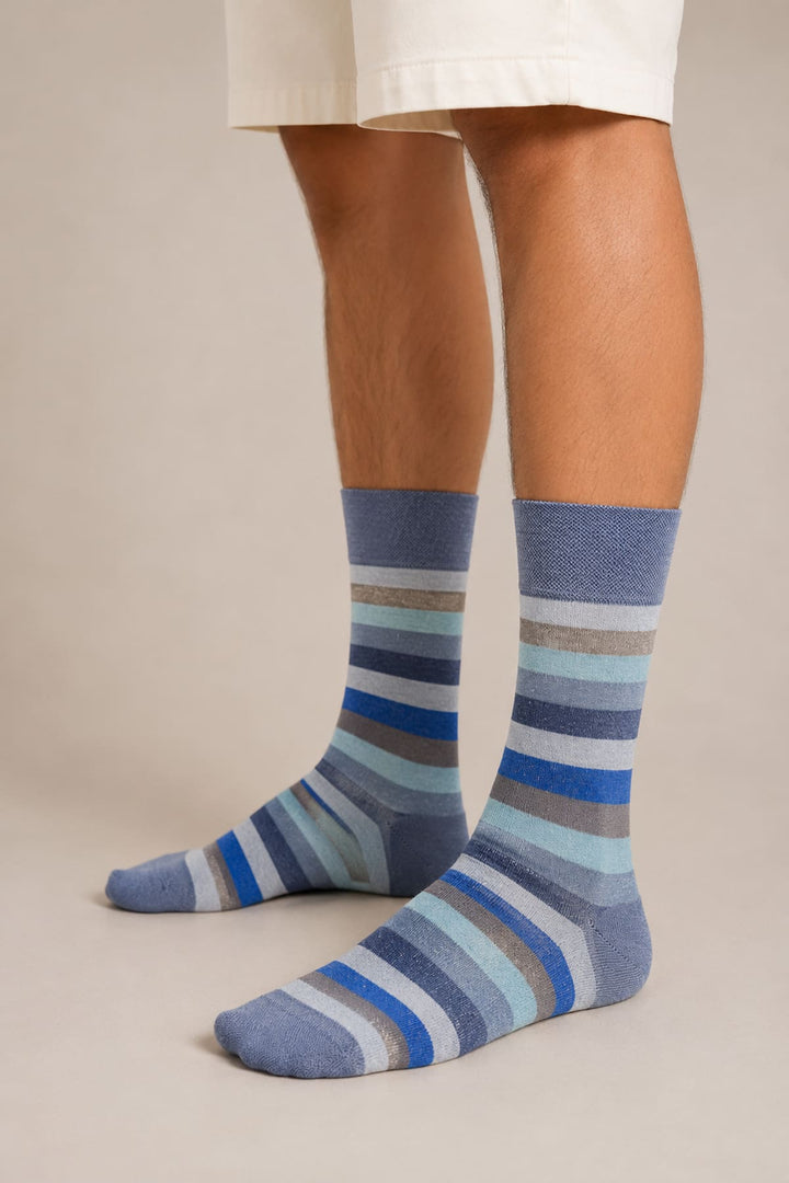 Vue de côté bas rayés multicolores Marcoliani pour homme avec motif distinctif - Valérie Simon