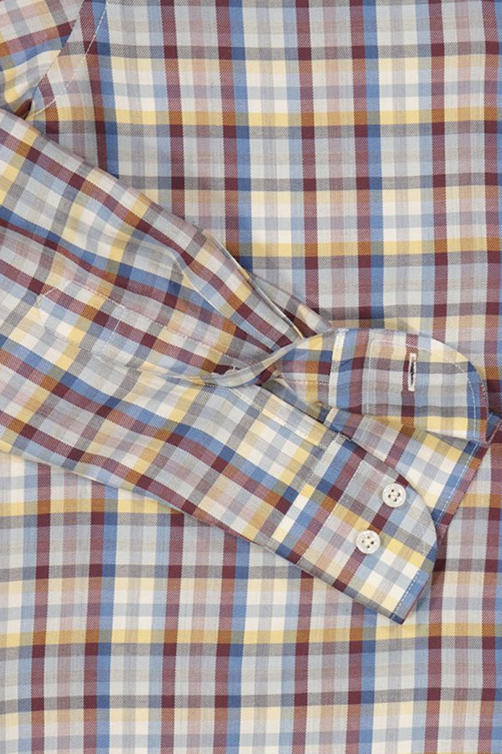 Chemise en flanelle à carreaux multicolores avec col boutonné et tissu doux, parfaite pour les tenues d'automne.