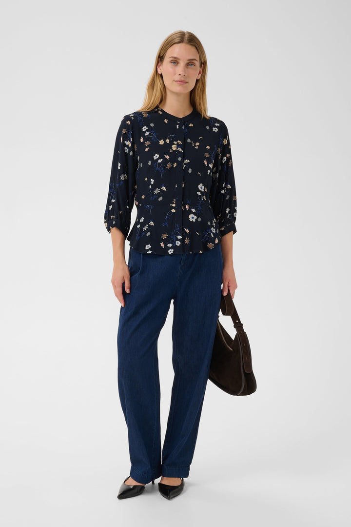 Blouse Constantina fleurie à manches trois-quarts vue de face pour femme Part Two