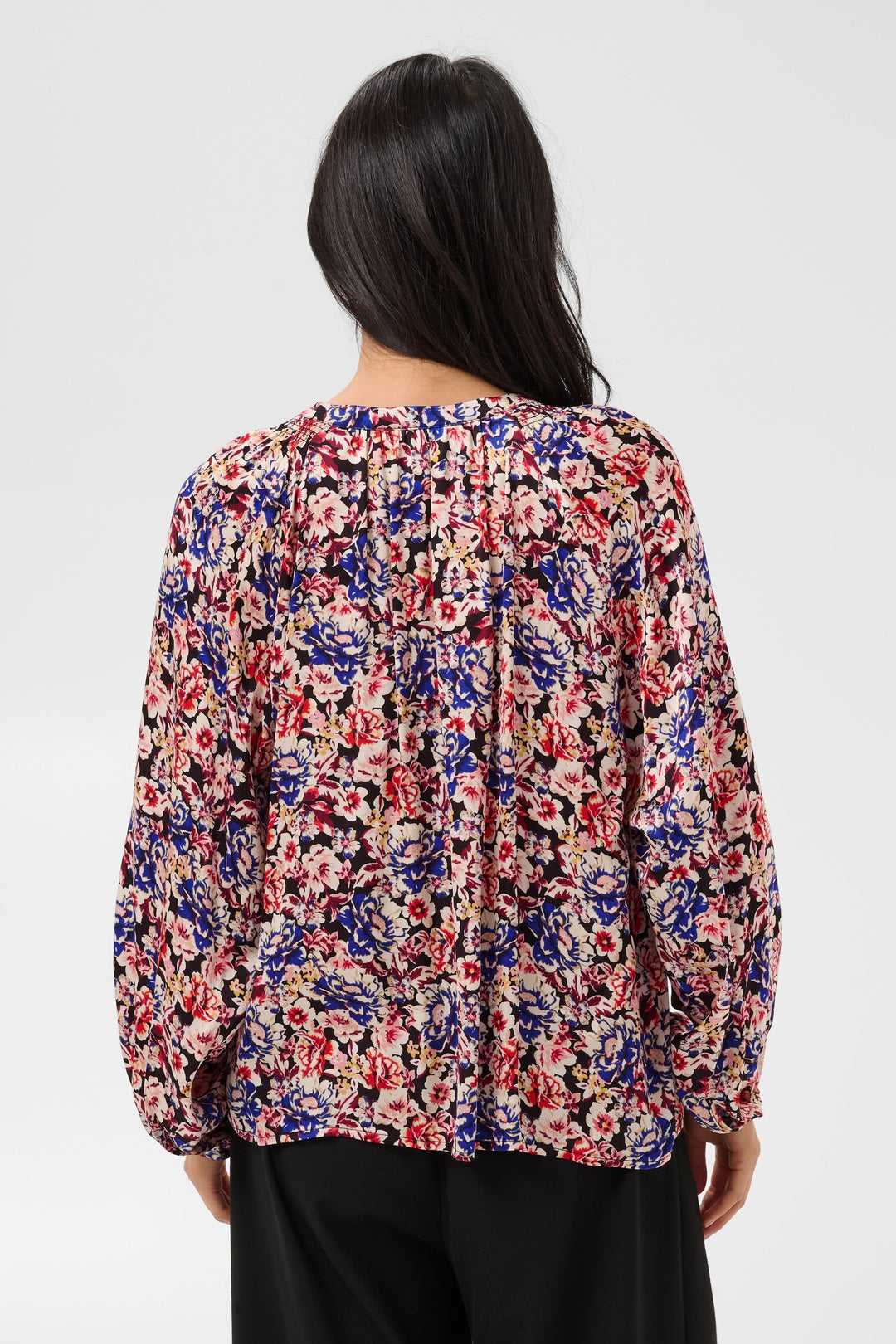 Doaa floral blouse, front view, for women Part Two