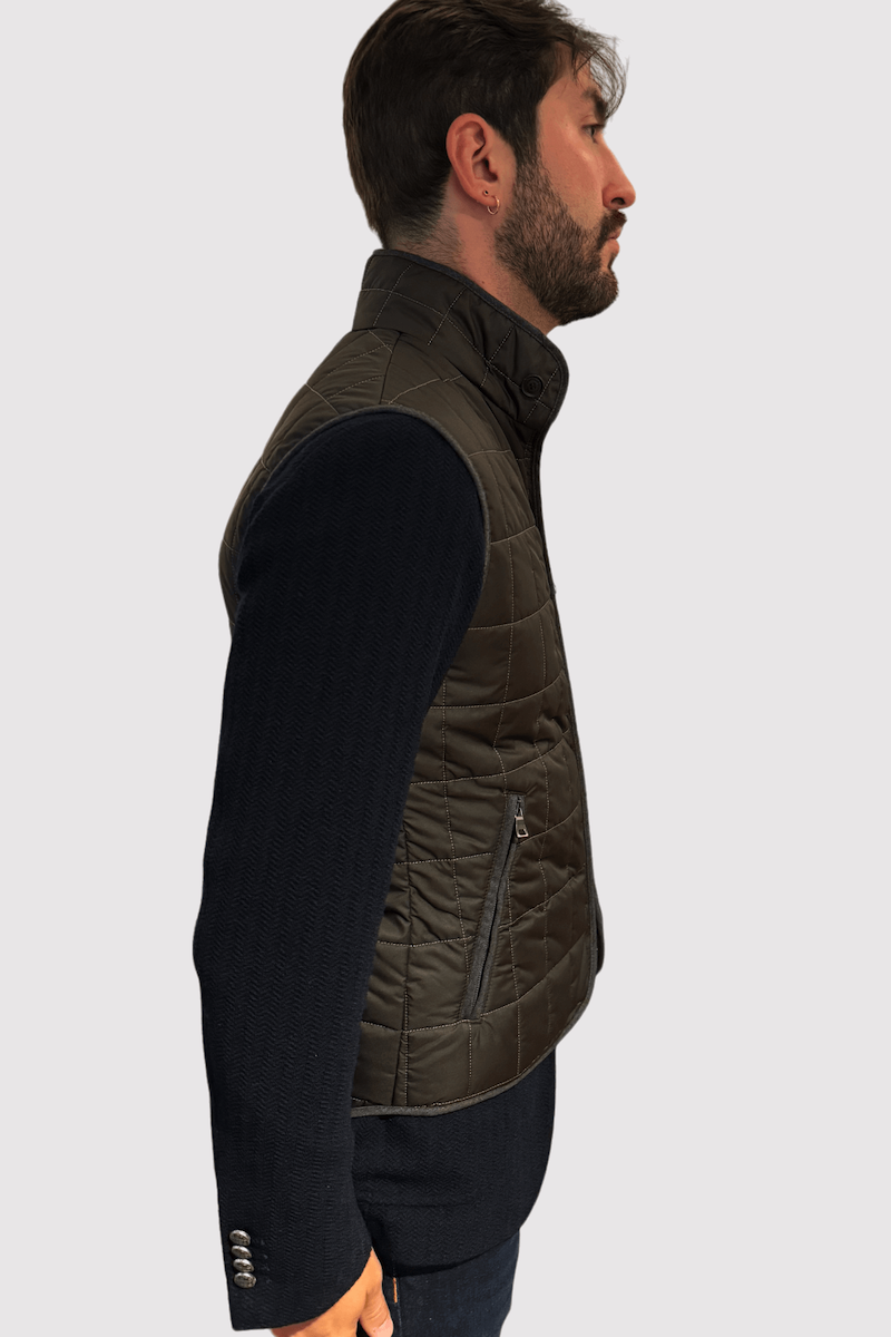 Nylon quilted vest