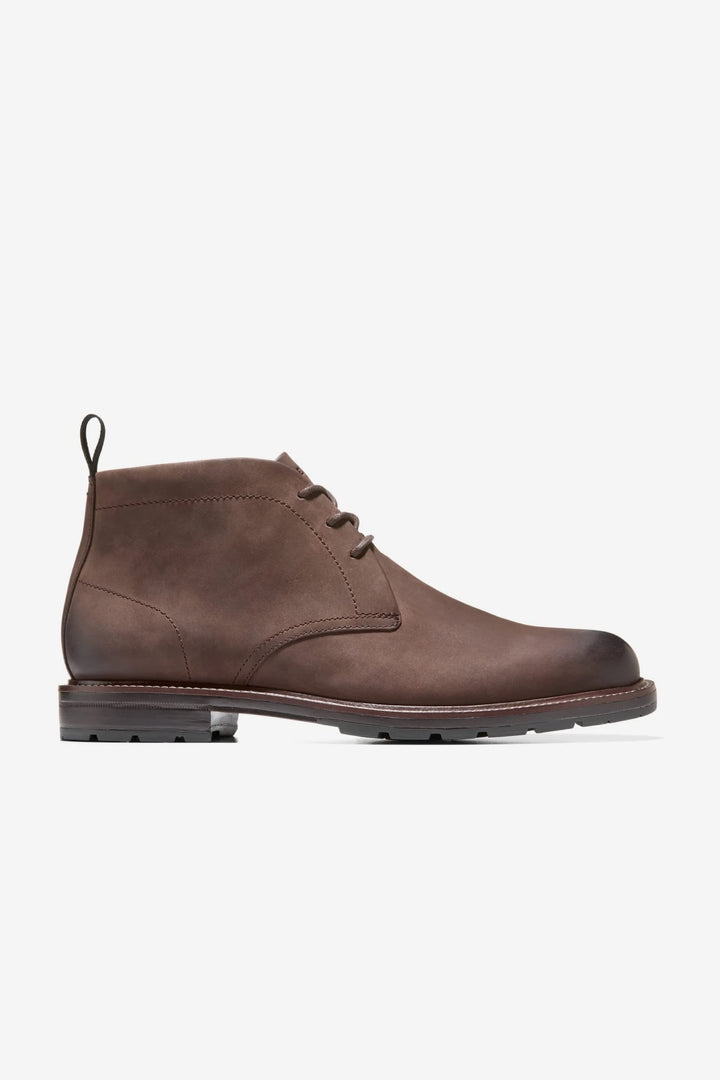 Bottes Chukka en cuir à lacets vue de face pour homme Cole Haan