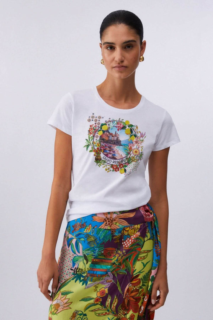 Short-sleeve T-shirt with graphic print
