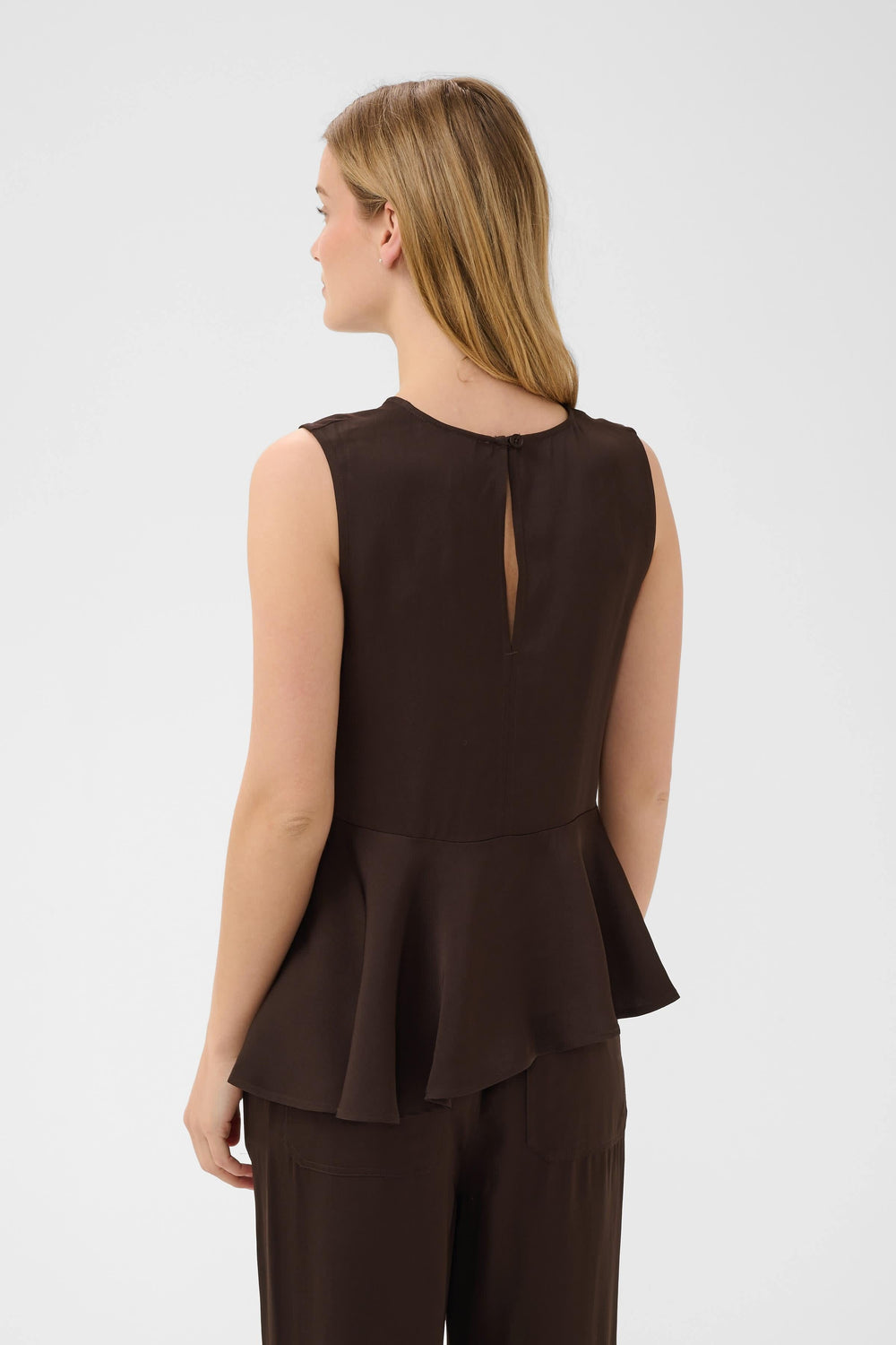Camisole péplum à col rond vue de face pour femme Part Two