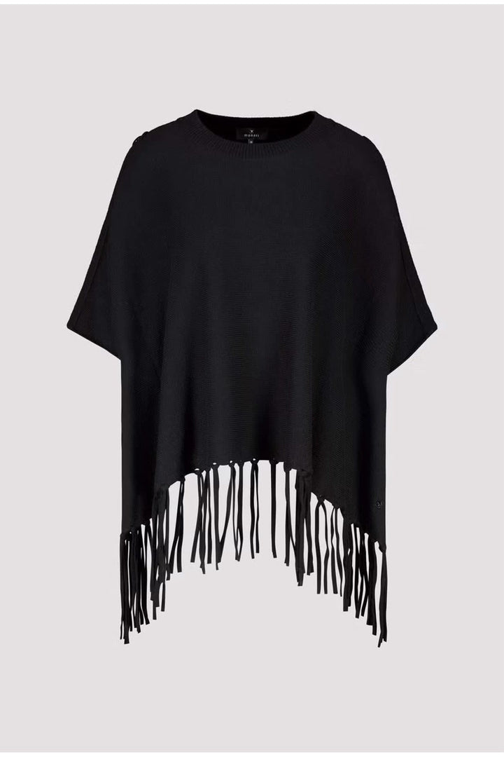 Cape en maille à franges vue de face pour femme Monari