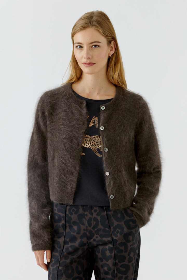 Vue de face cardigan court Oui femme crème duveteux avec manches longues et col en V - Valérie Simon