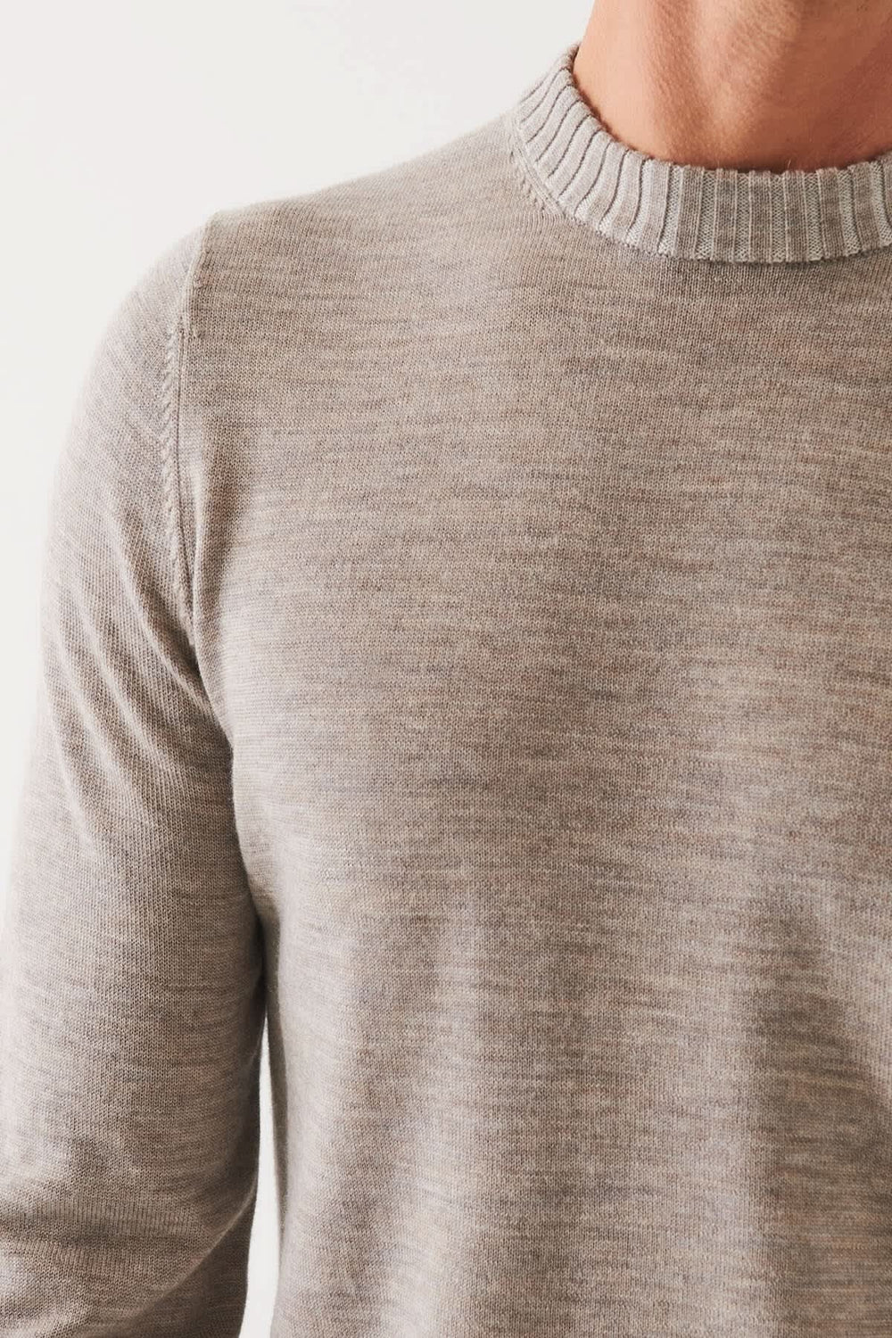 Patrick Assaraf men's merino wool crew-neck sweater