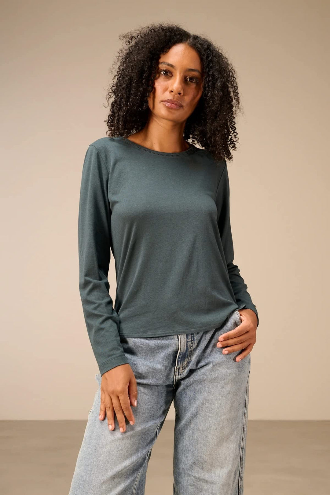 Chandail à manches longues et encolure délicate pour femme Nile