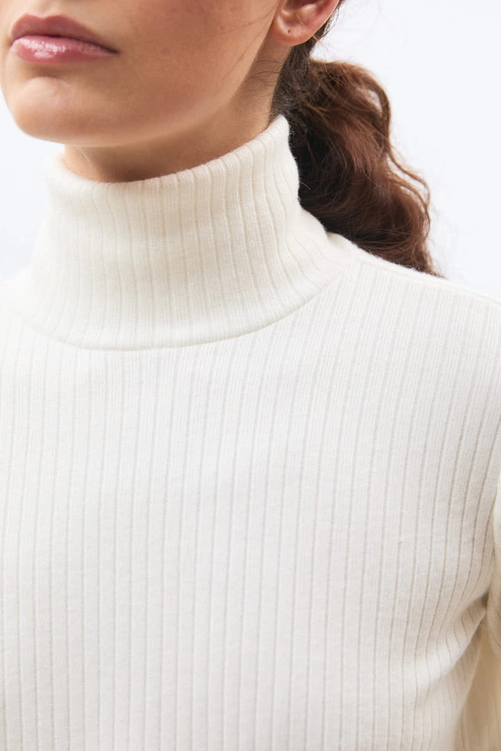Women’s Caren ribbed turtleneck sweater, front view Humility