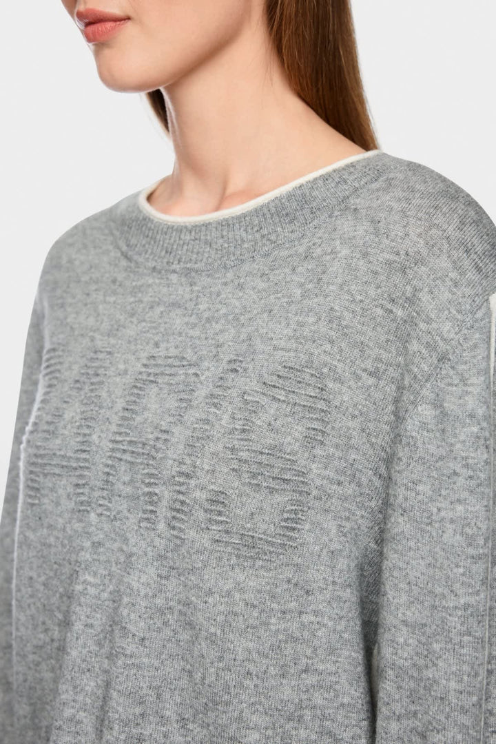Chandail en laine et cachemire avec inscription Paris vue de face pour femme Marc Cain