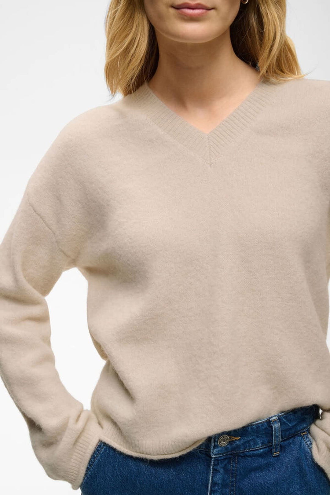 Vue de face chandail en tricot Chanilla Part Two beige avec boutons, col rond - Valérie Simon