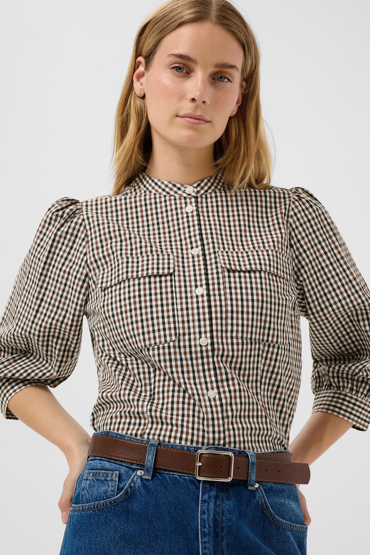 Chemise Chinette à carreaux et manches bouffantes vue de face pour femme Part Two
