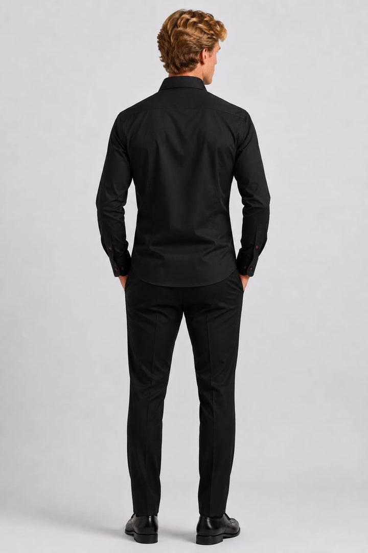 Front view of the MR.SMITH men&