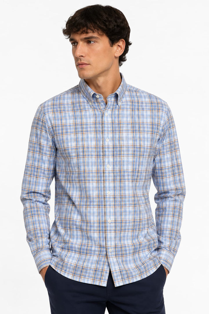 Vue de face chemise à carreaux rouges et bleus Paul and Shark pour homme - Valérie Simon