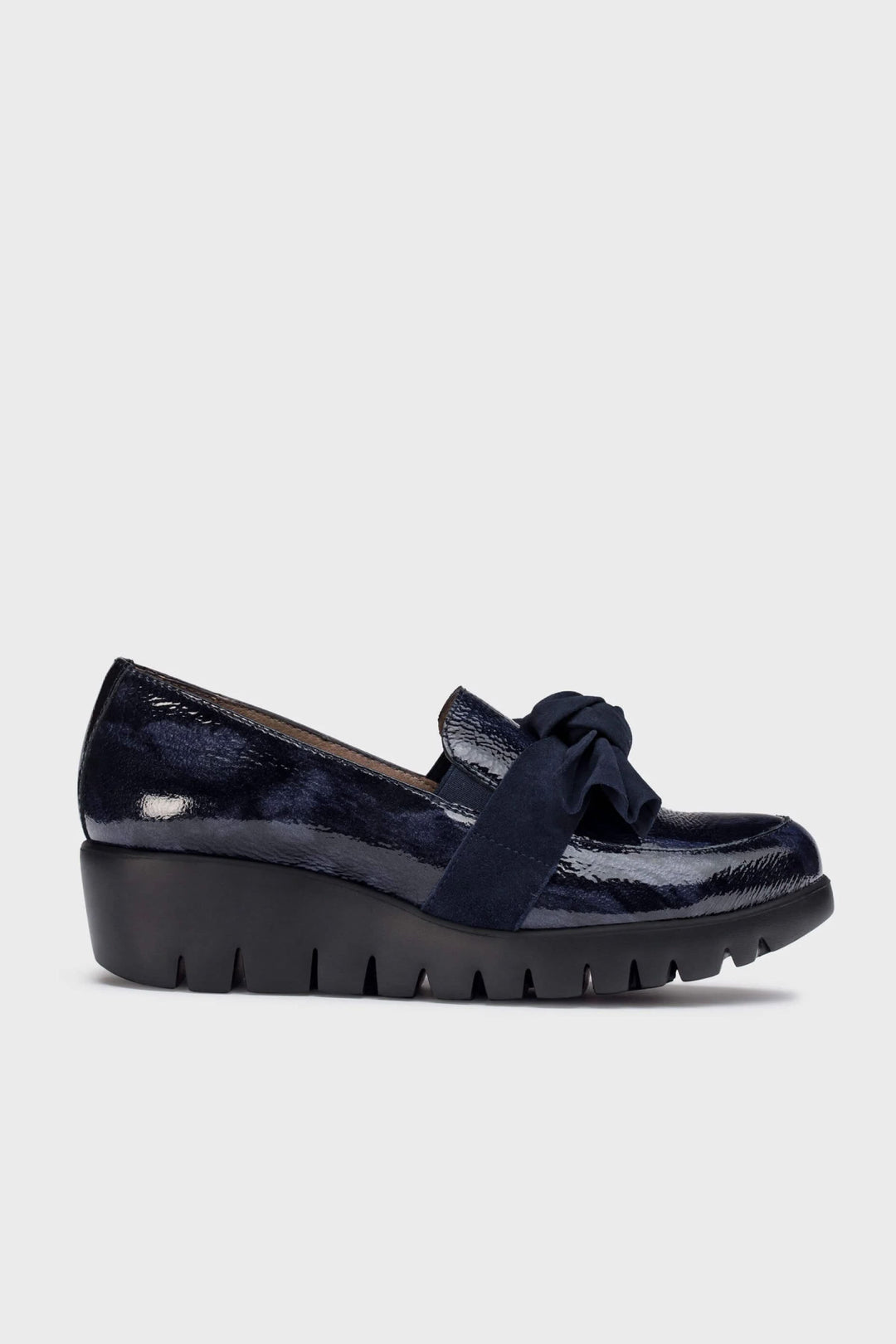 Chaussures de ville vernies à nœud