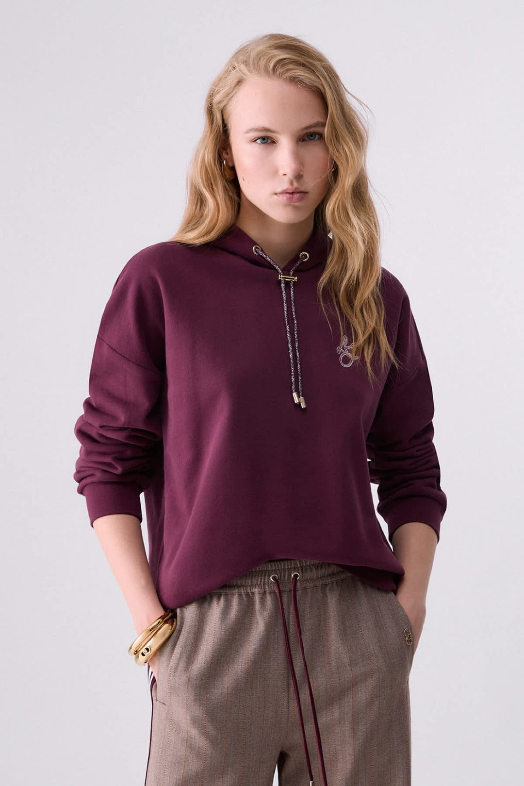 Coton ouaté à capuchon avec motif brodé pour femme liujo