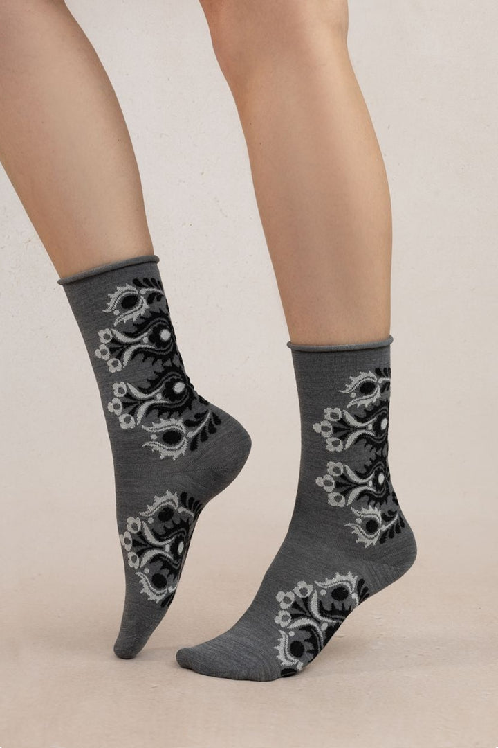 Folk socks