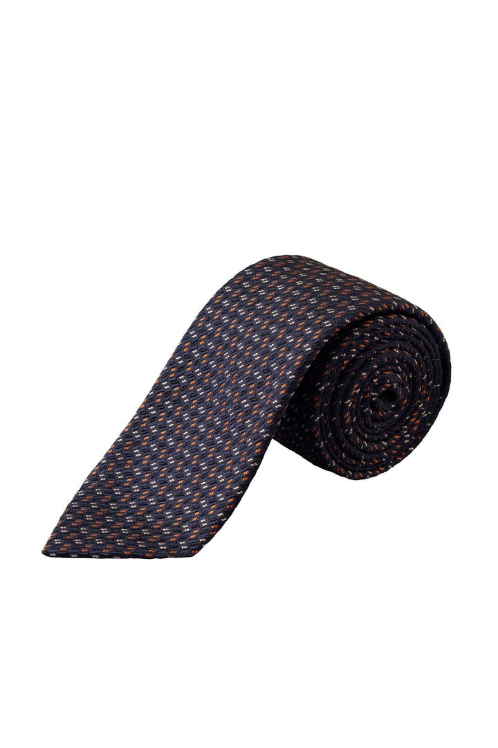 Cravate en soie avec motif géométrique structuré, parfaite pour un look professionnel élégant.