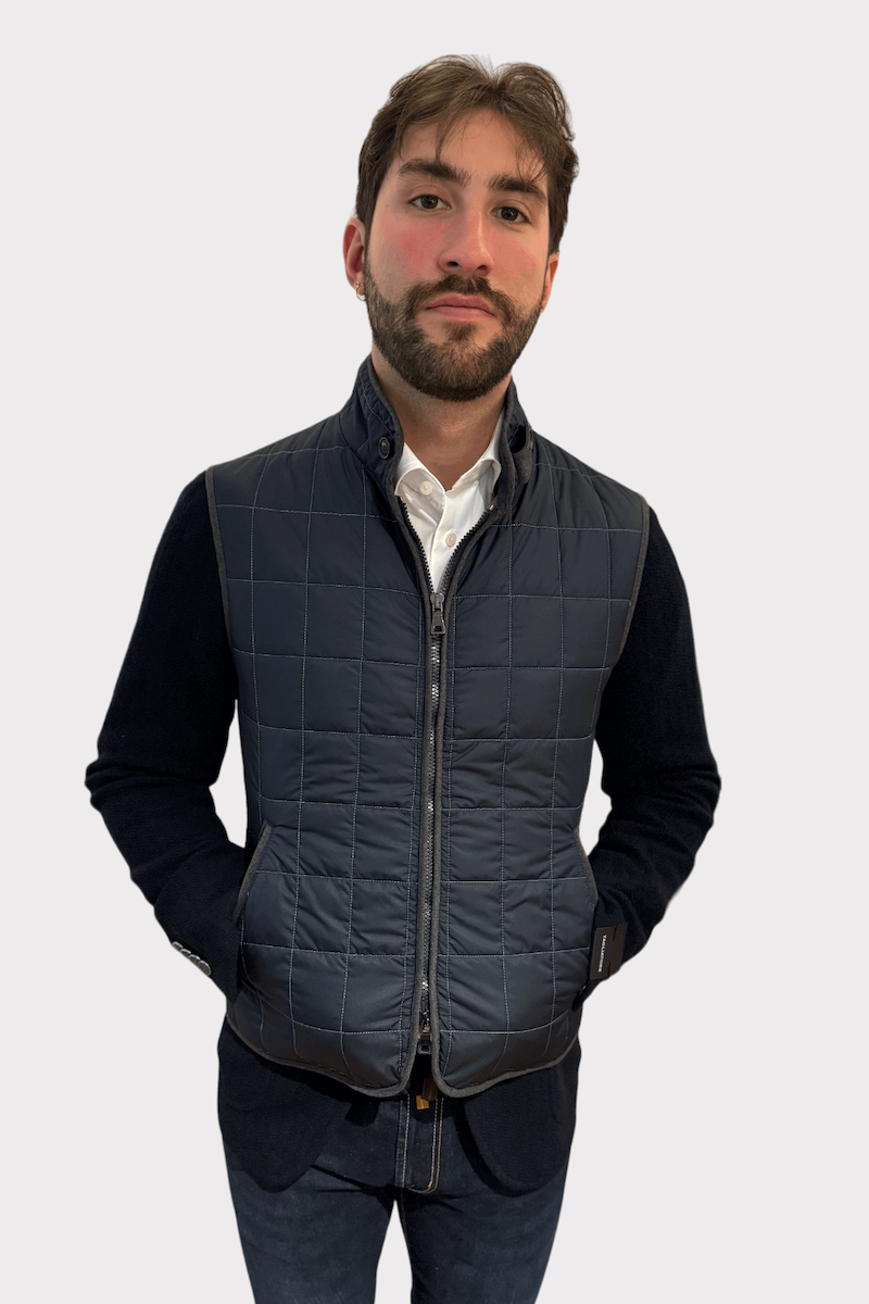 Nylon quilted vest