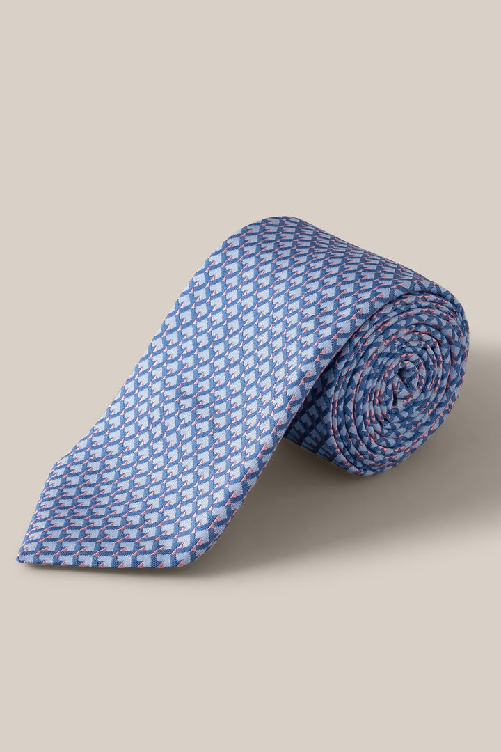 Geometric pattern silk tie